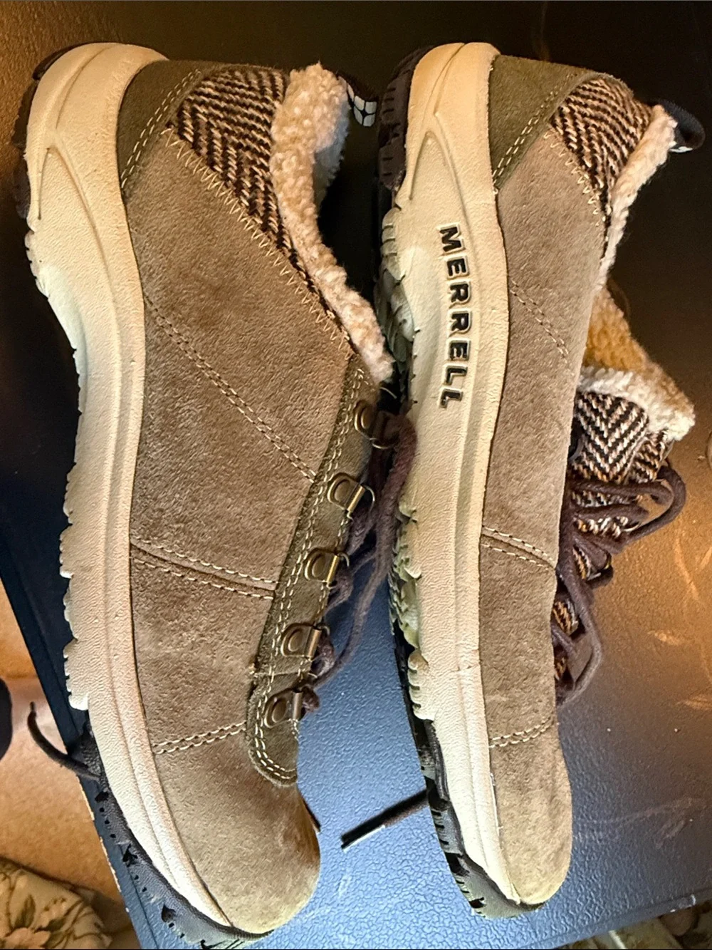Merrell warm sherpa